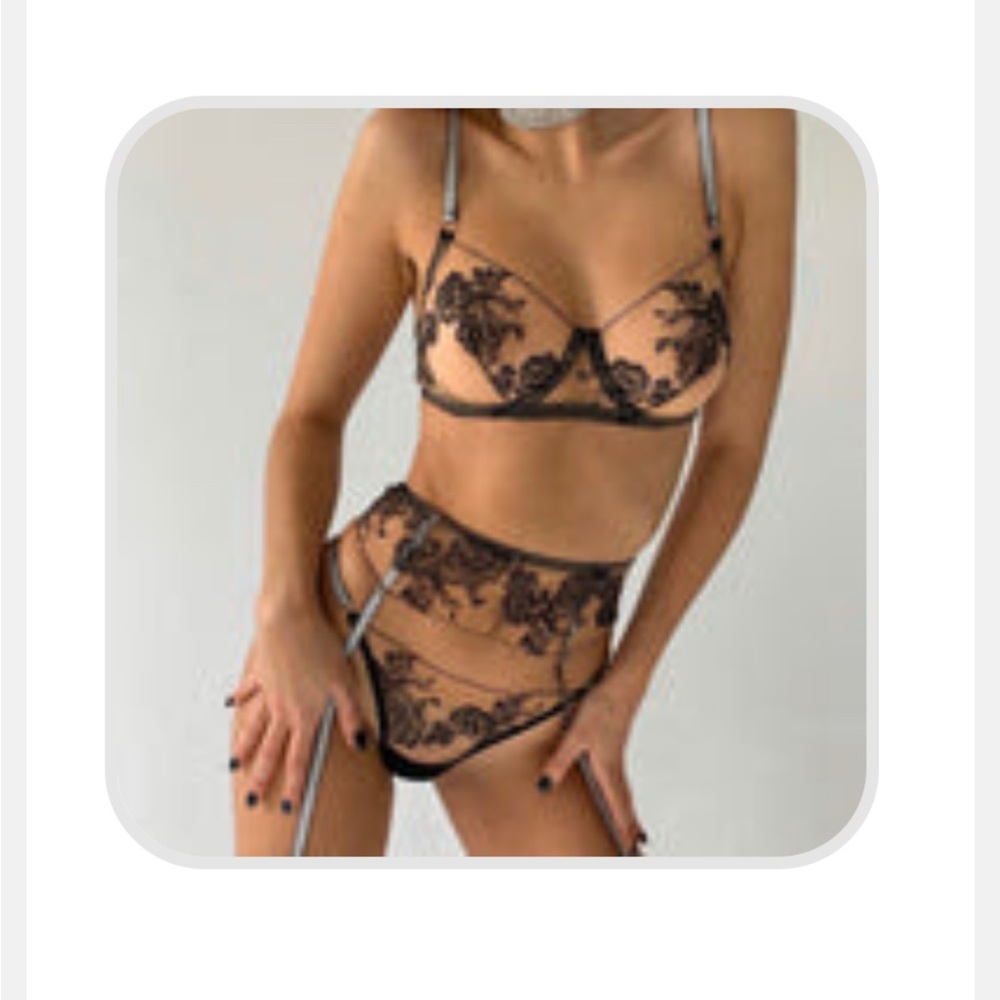 Elegant Black Lace Lingerie Set by Moxy Intimates